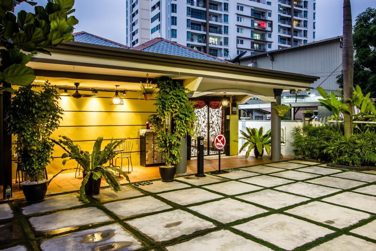 Surprised Homestay Баттерворт Экстерьер фото
